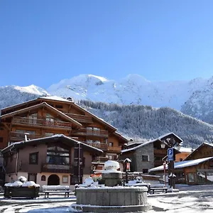 https://residence-le-schuss-appartement-2-pieces-4-personnes.hotels-rhonealpes.com